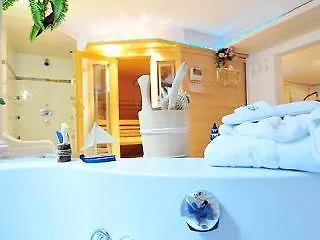Hotel Bauer 3*